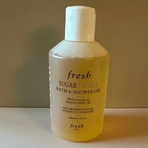 Fresh Sugar Lychee Bath & Shower Gel - Cream and White